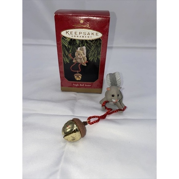 𝅺1997 Hallmark Ornament Jingle Bell Jester - Picture 1 of 4